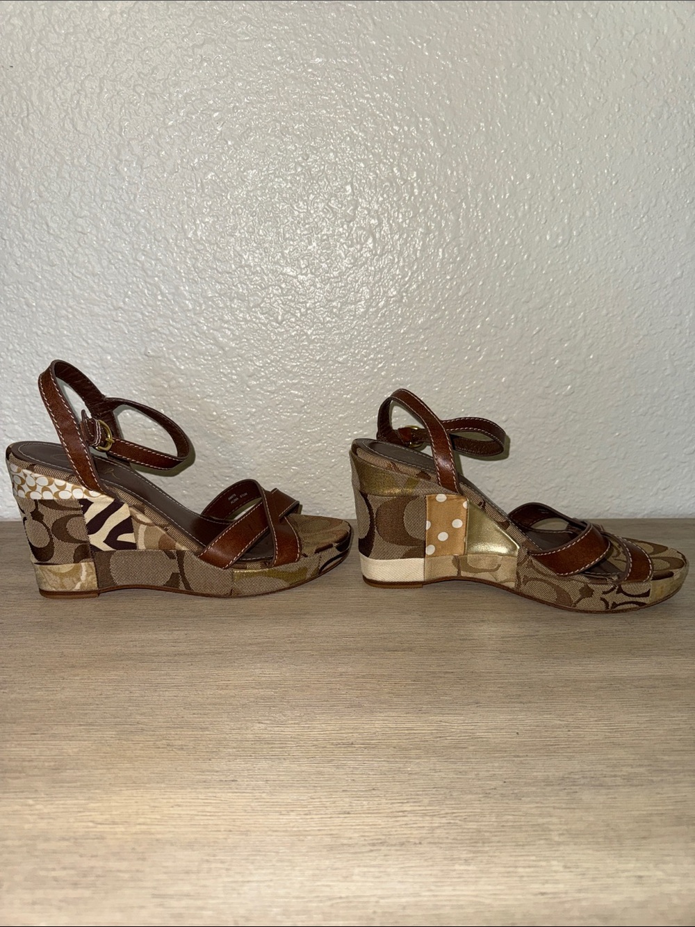 Coach Alina Holliday Patchwork Brown Leather Wedge Sandals Vintage 2006 - Picture 4 of 7